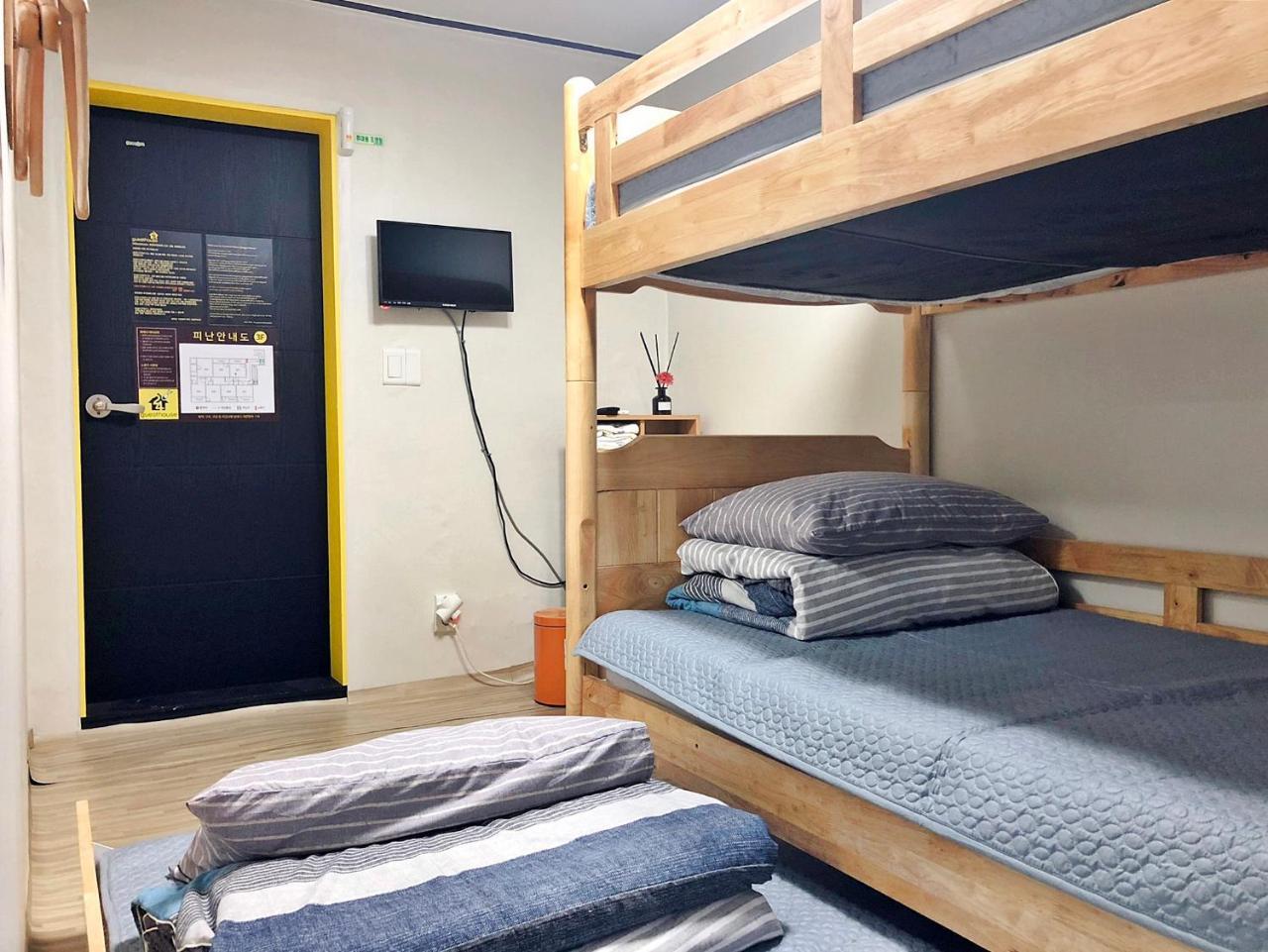 סיאול 24 Guesthouse Jongno Tower מראה חיצוני תמונה